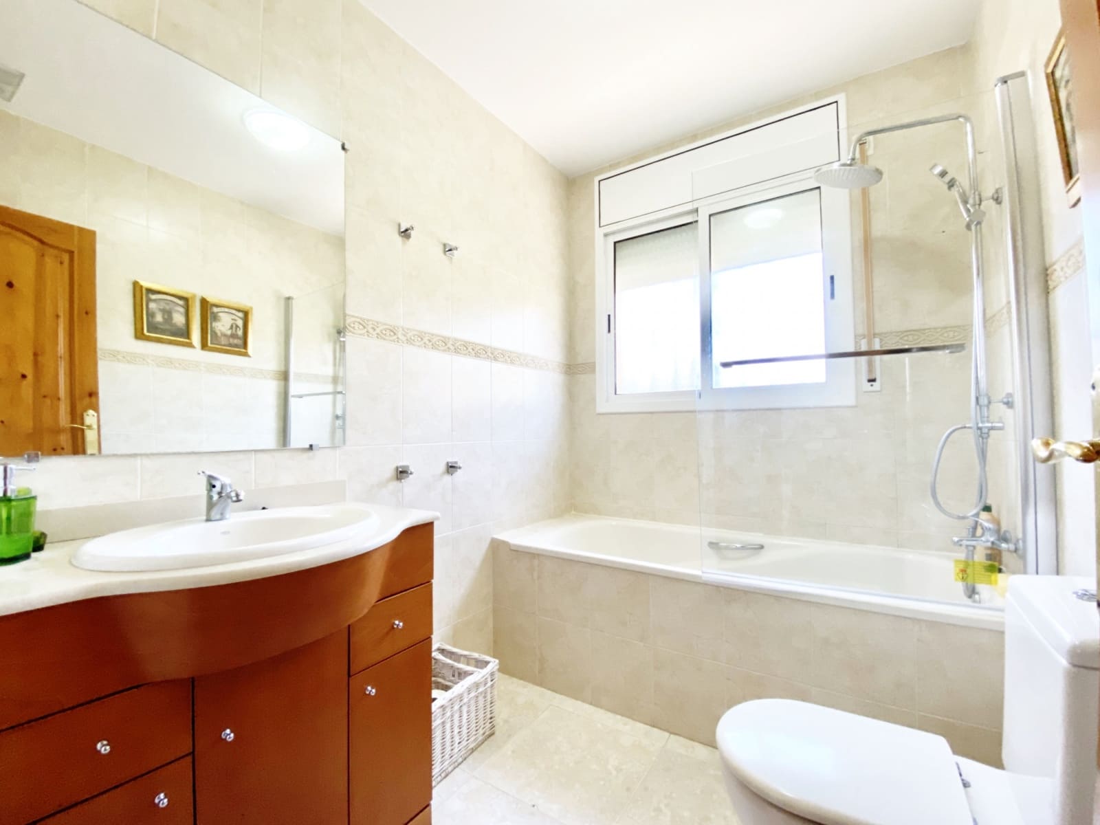 3 quarto Moradia para venda em L'Ametlla de Mar com piscina - 285 000 € (Ref: 9938809)