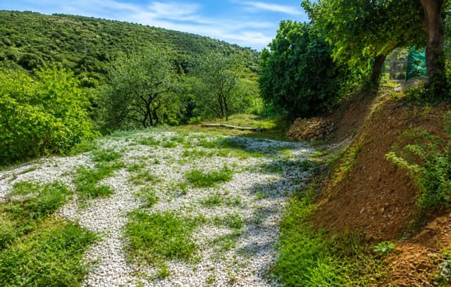 Działka budowlana na sprzedaż w Altos de Estepona, Estepona - 170 000 € (Ref: 10011140)