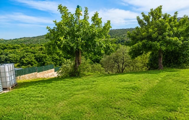 Działka budowlana na sprzedaż w Altos de Estepona, Estepona - 170 000 € (Ref: 10011140)