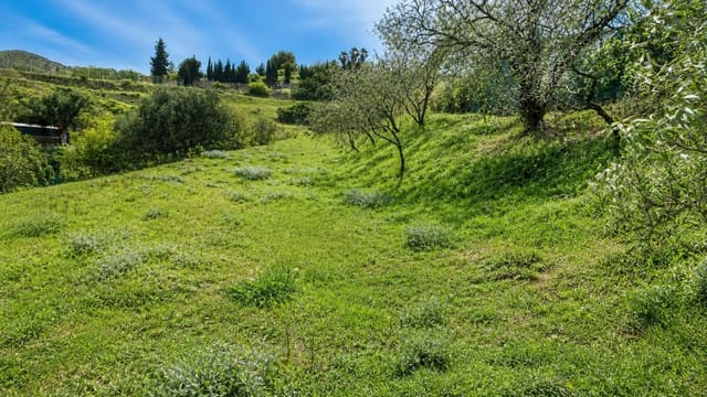Działka budowlana na sprzedaż w Altos de Estepona, Estepona - 170 000 € (Ref: 10011140)