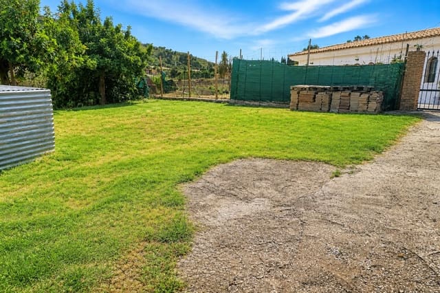 Działka budowlana na sprzedaż w Altos de Estepona, Estepona - 170 000 € (Ref: 10011140)