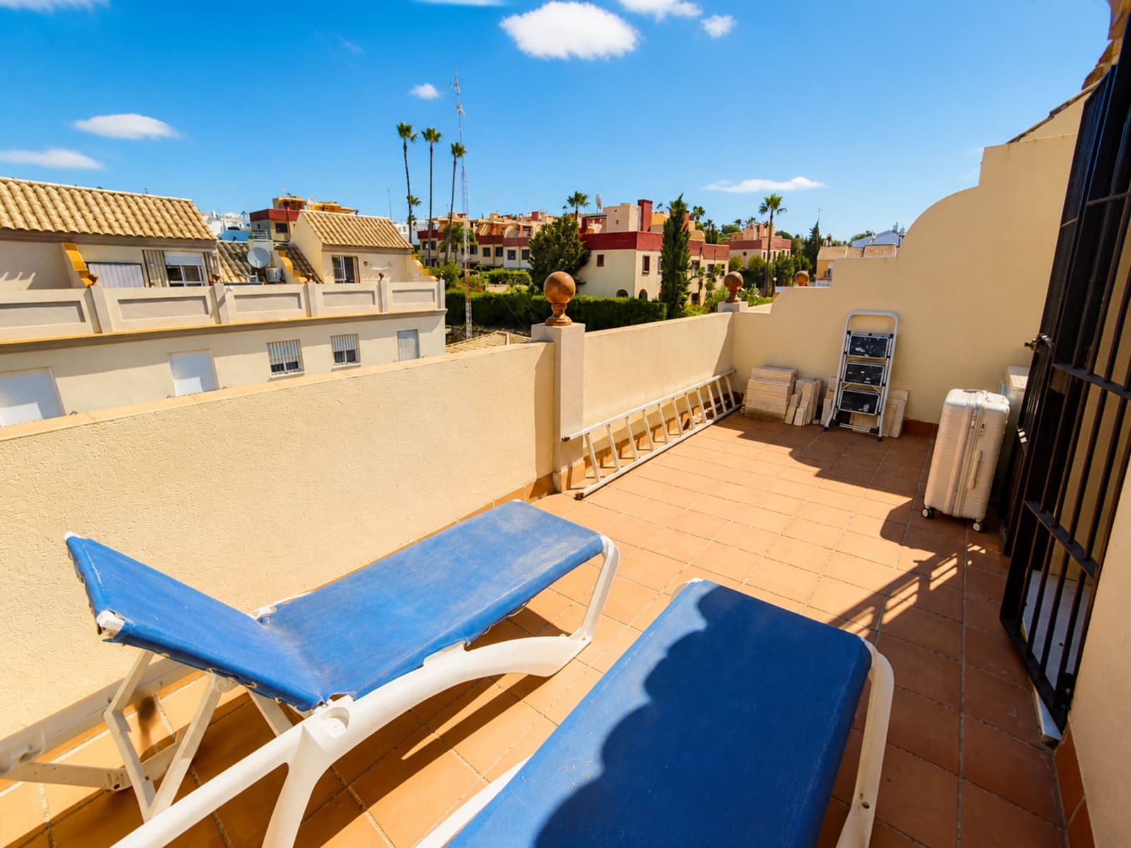 3 camera da letto Villetta Bifamiliare in vendita in Manilva con piscina garage - 399.000 € (Rif: 10030202)