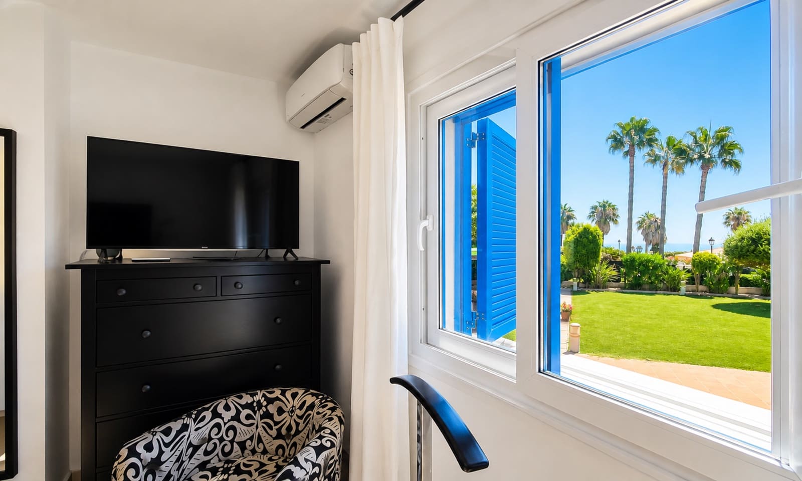 3 slaapkamer Appartement te koop in San Luis de Sabinillas met zwembad garage - € 750.000 (Ref: 10038099)
