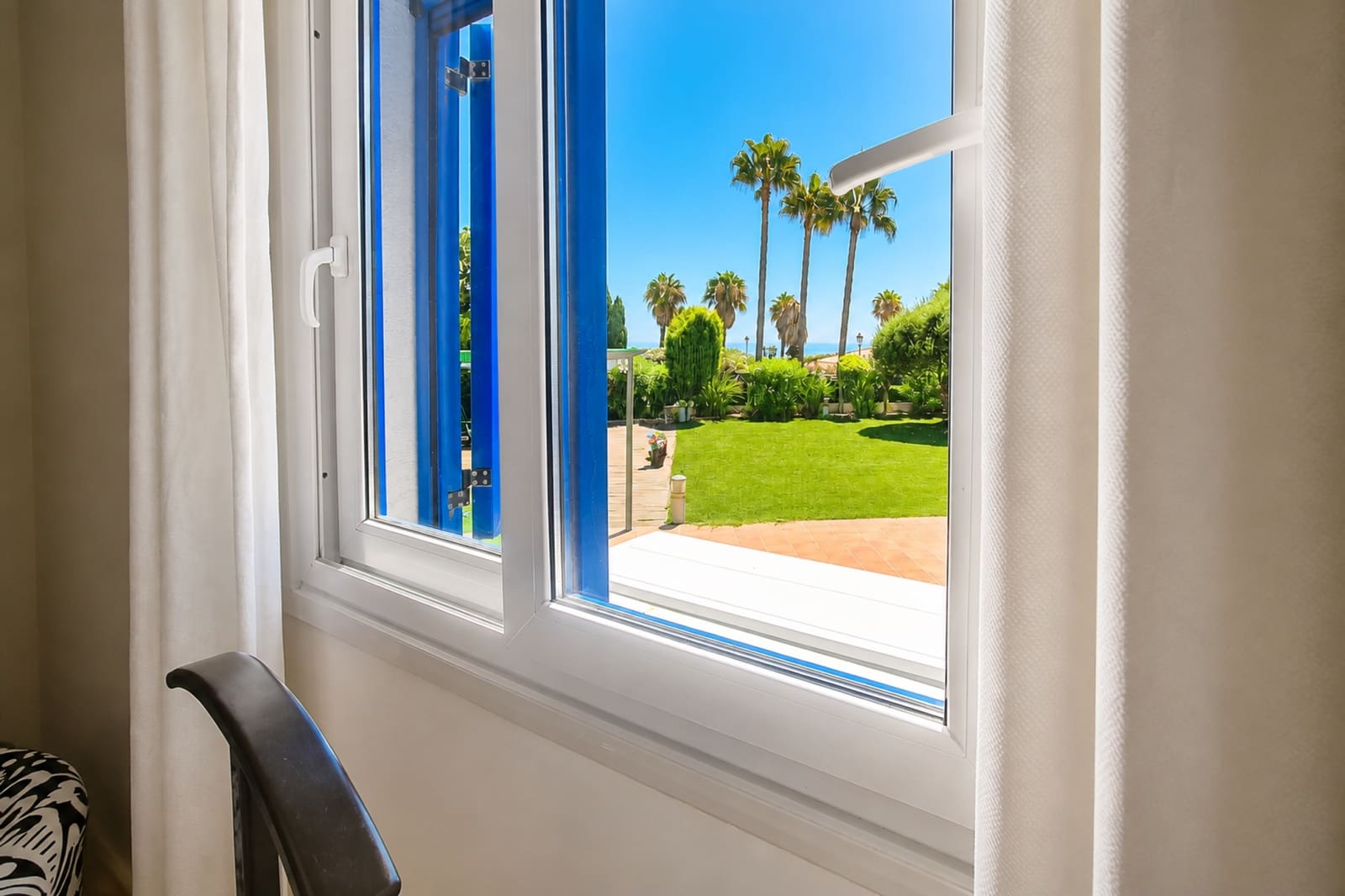 3 slaapkamer Appartement te koop in San Luis de Sabinillas met zwembad garage - € 750.000 (Ref: 10038099)