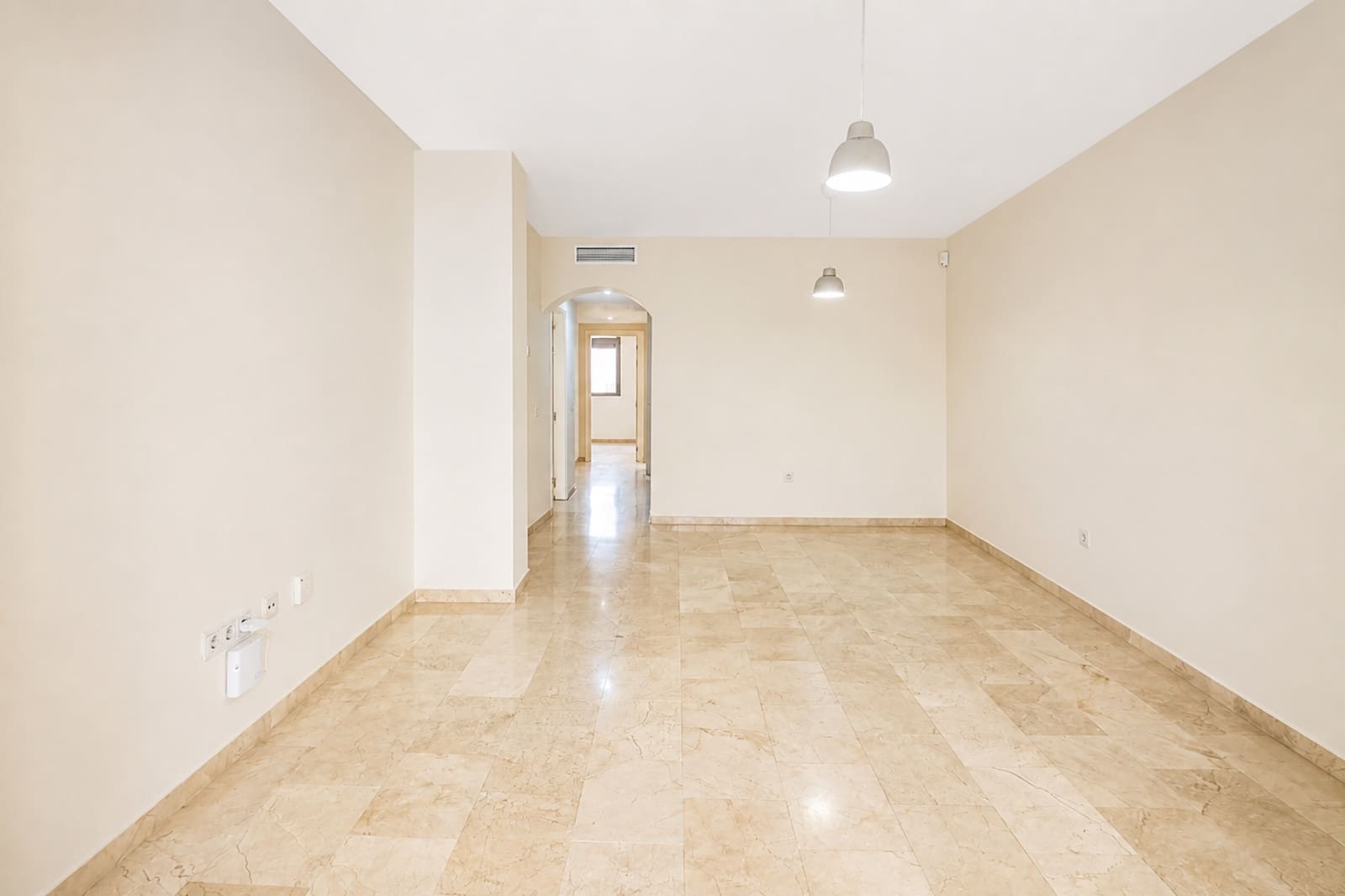 2 slaapkamer Appartement te koop in San Pedro de Alcantara met zwembad - € 320.000 (Ref: 10058738)