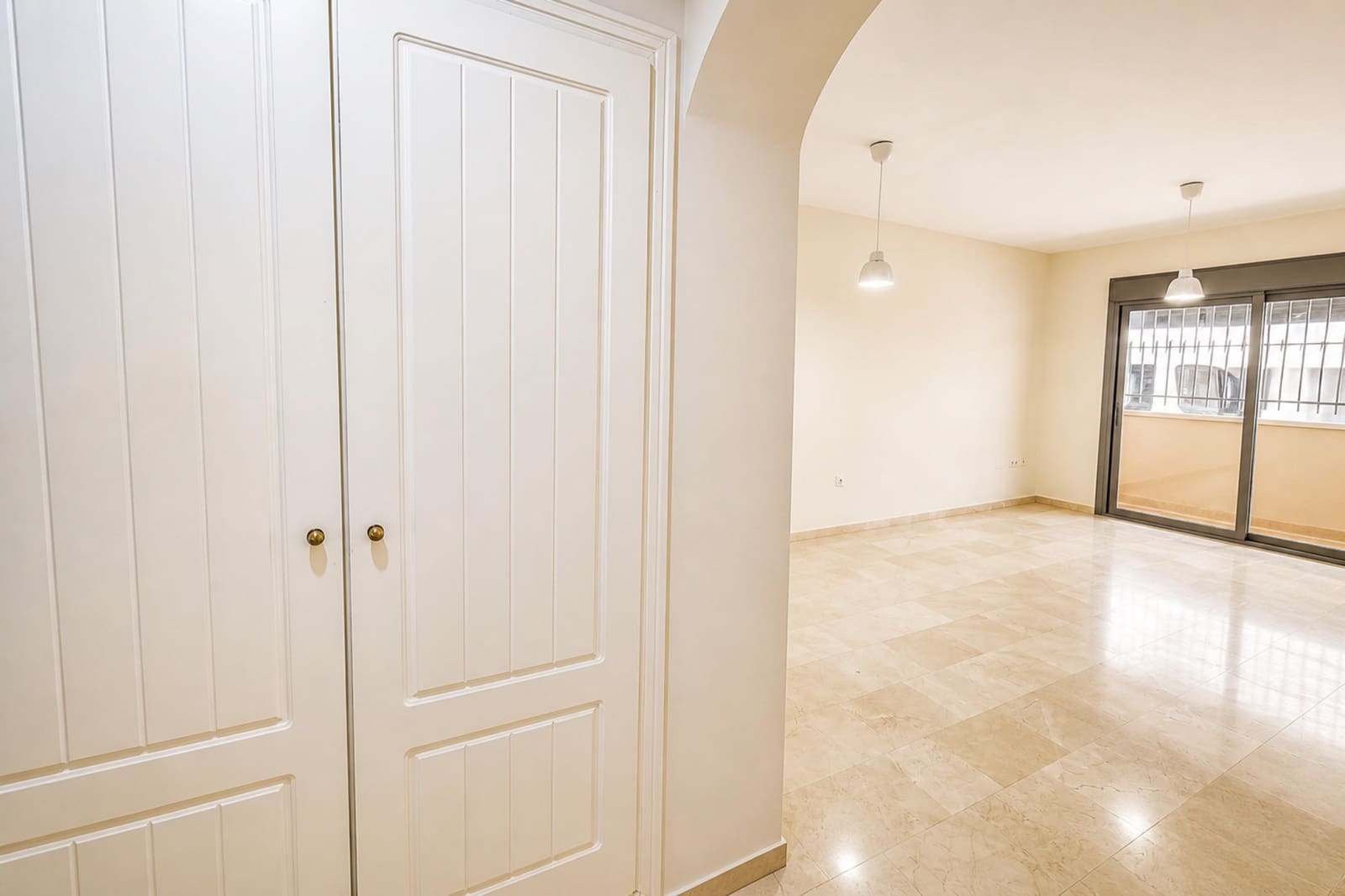 2 slaapkamer Appartement te koop in San Pedro de Alcantara met zwembad - € 320.000 (Ref: 10058738)