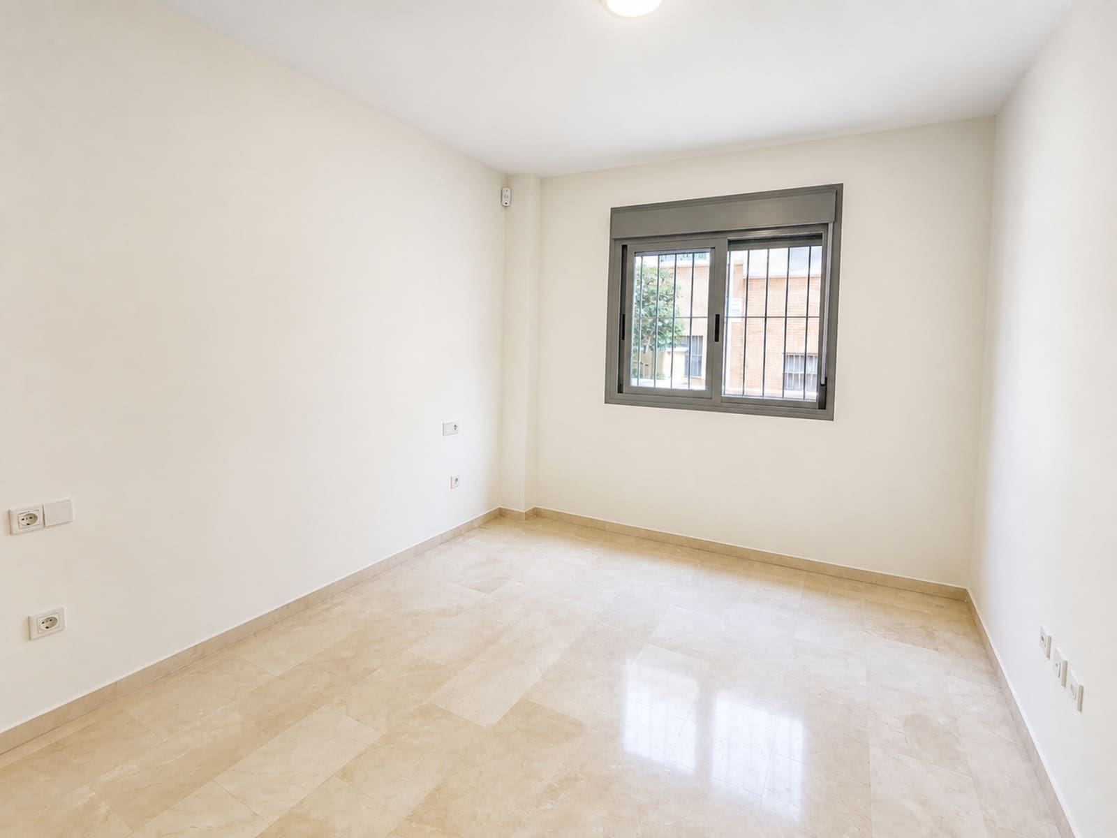 2 slaapkamer Appartement te koop in San Pedro de Alcantara met zwembad - € 320.000 (Ref: 10058738)