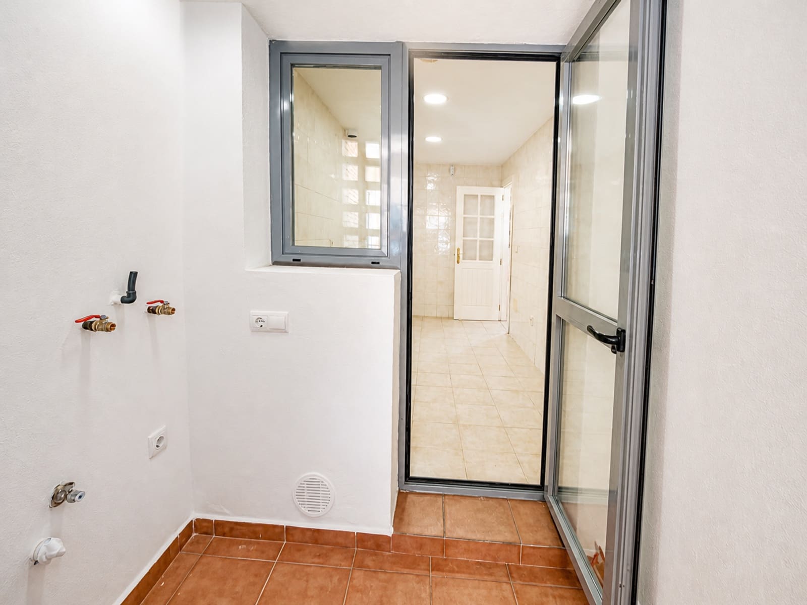 2 slaapkamer Appartement te koop in San Pedro de Alcantara met zwembad - € 320.000 (Ref: 10058738)