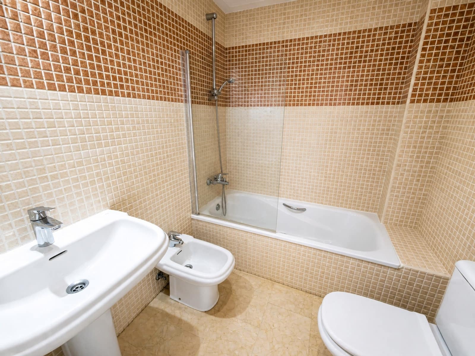 2 slaapkamer Appartement te koop in San Pedro de Alcantara met zwembad - € 320.000 (Ref: 10058738)