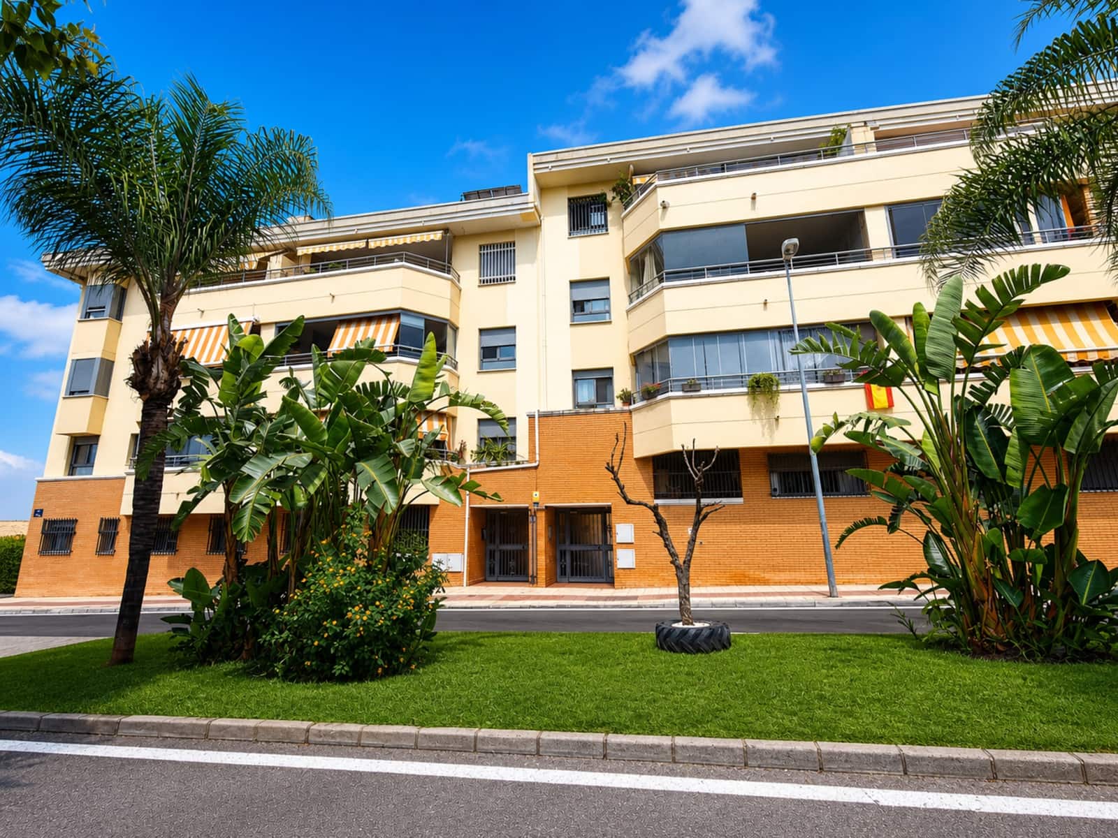 2 slaapkamer Appartement te koop in San Pedro de Alcantara met zwembad - € 320.000 (Ref: 10058738)