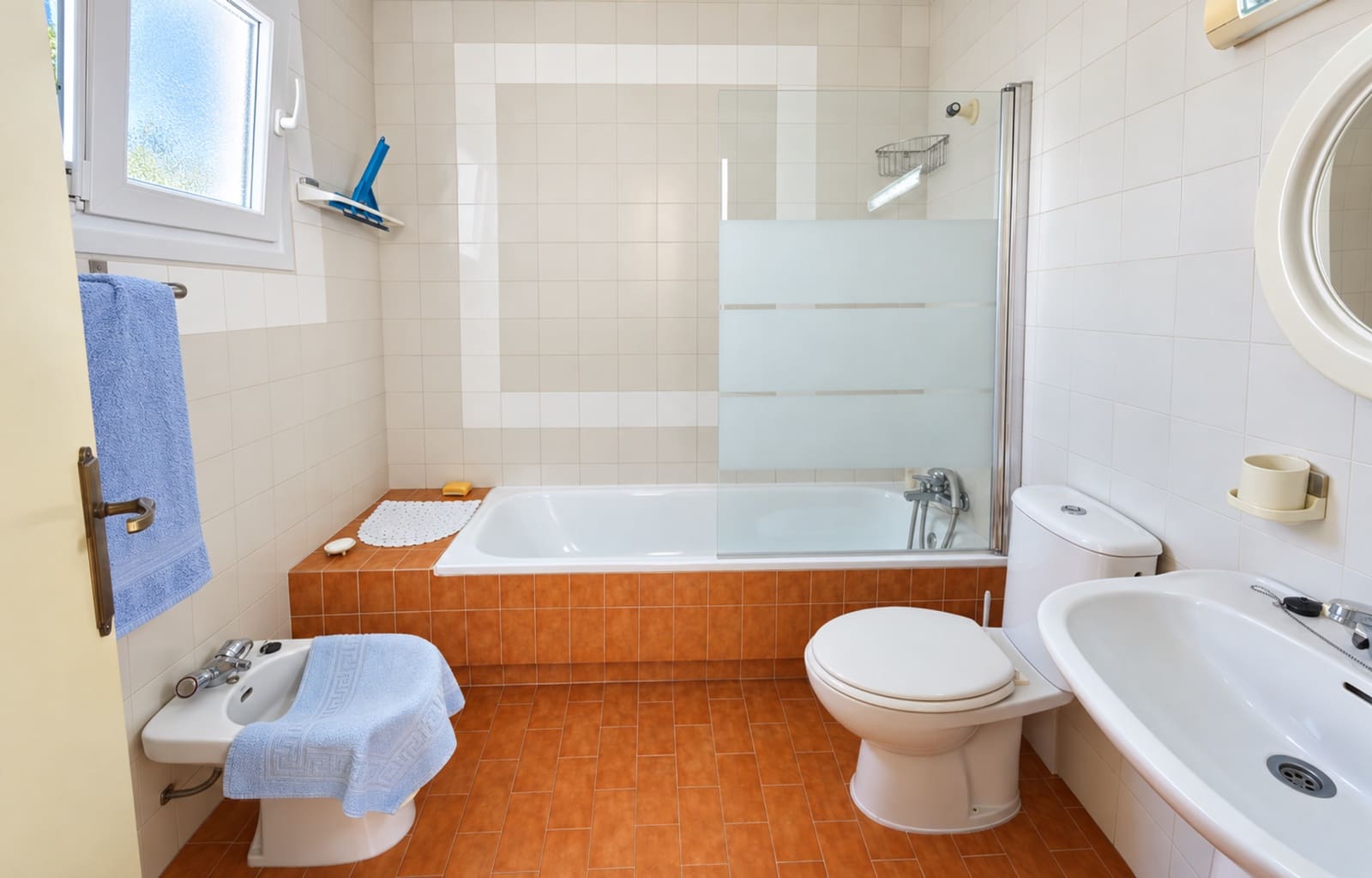 4 soveværelse Byhus til salg i Casares med swimmingpool - € 575.000 (Ref: 10070749)