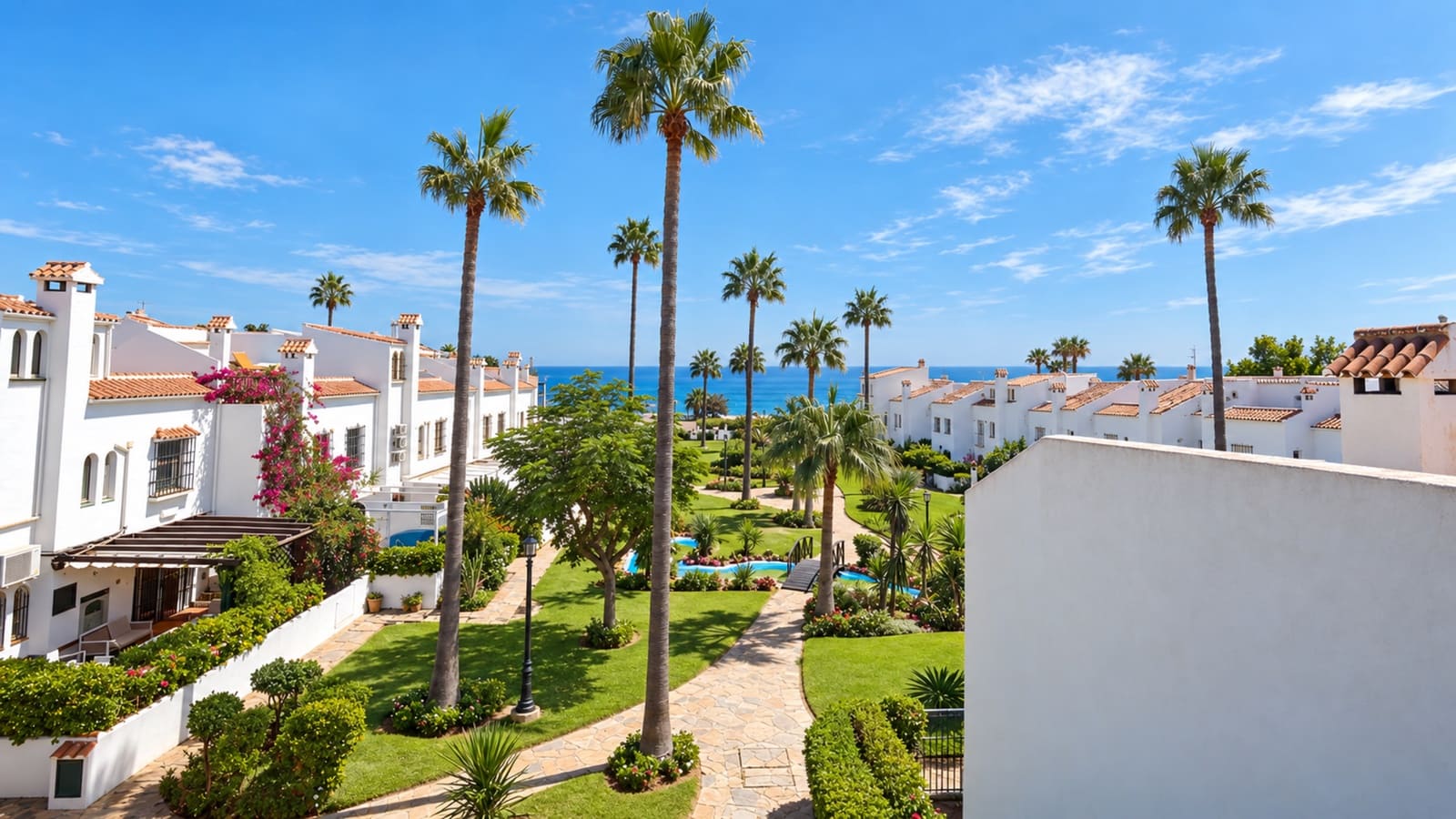 4 soveværelse Byhus til salg i Casares med swimmingpool - € 575.000 (Ref: 10070749)