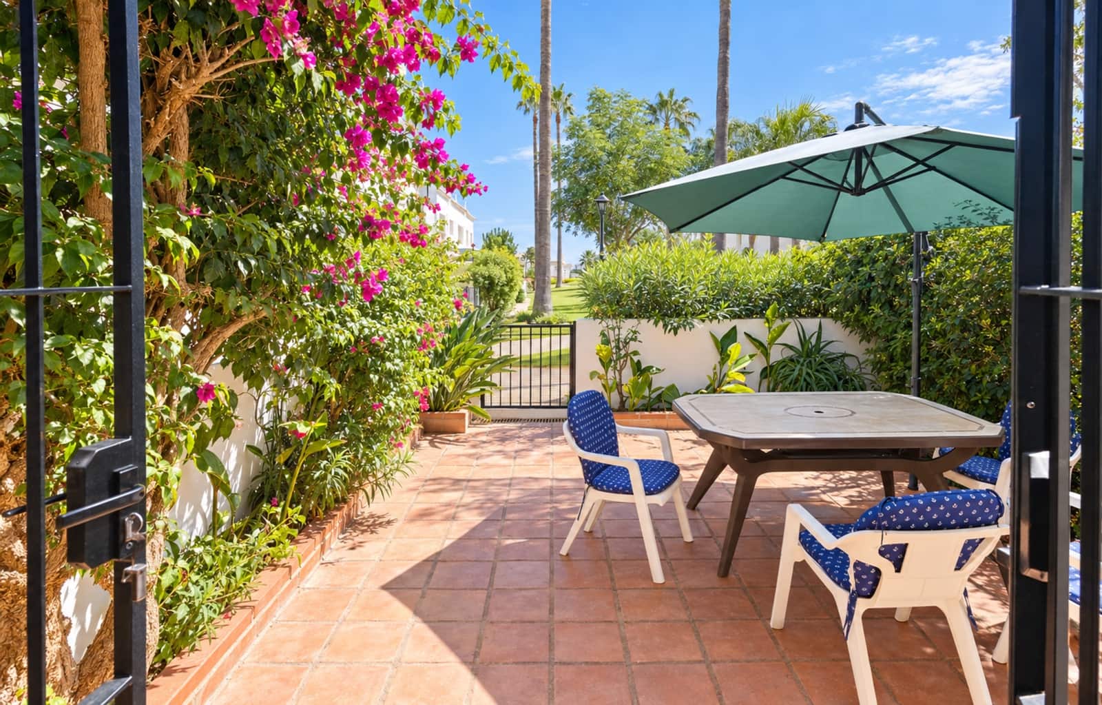 4 soveværelse Byhus til salg i Casares med swimmingpool - € 575.000 (Ref: 10070749)