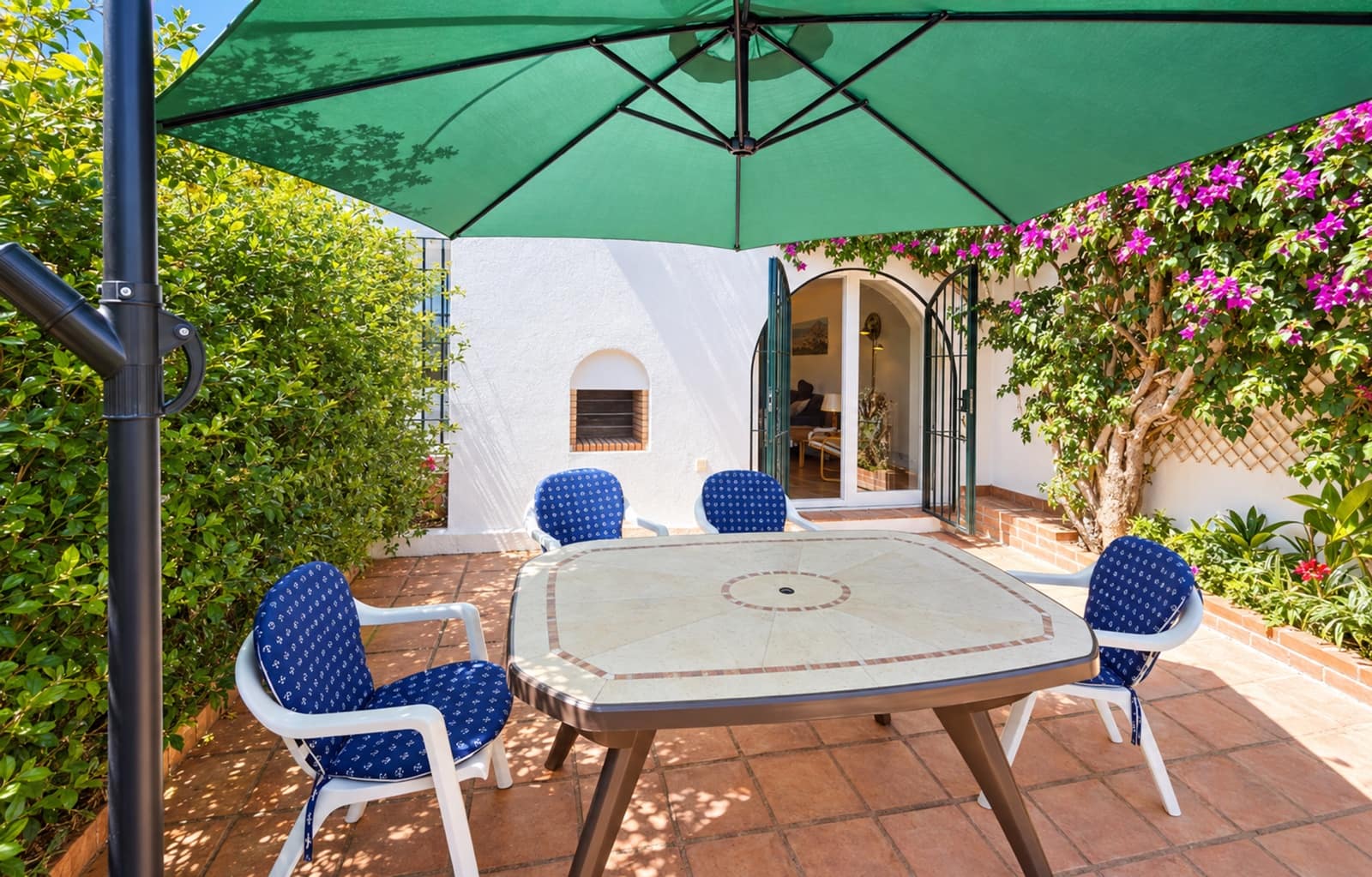 4 soveværelse Byhus til salg i Casares med swimmingpool - € 575.000 (Ref: 10070749)