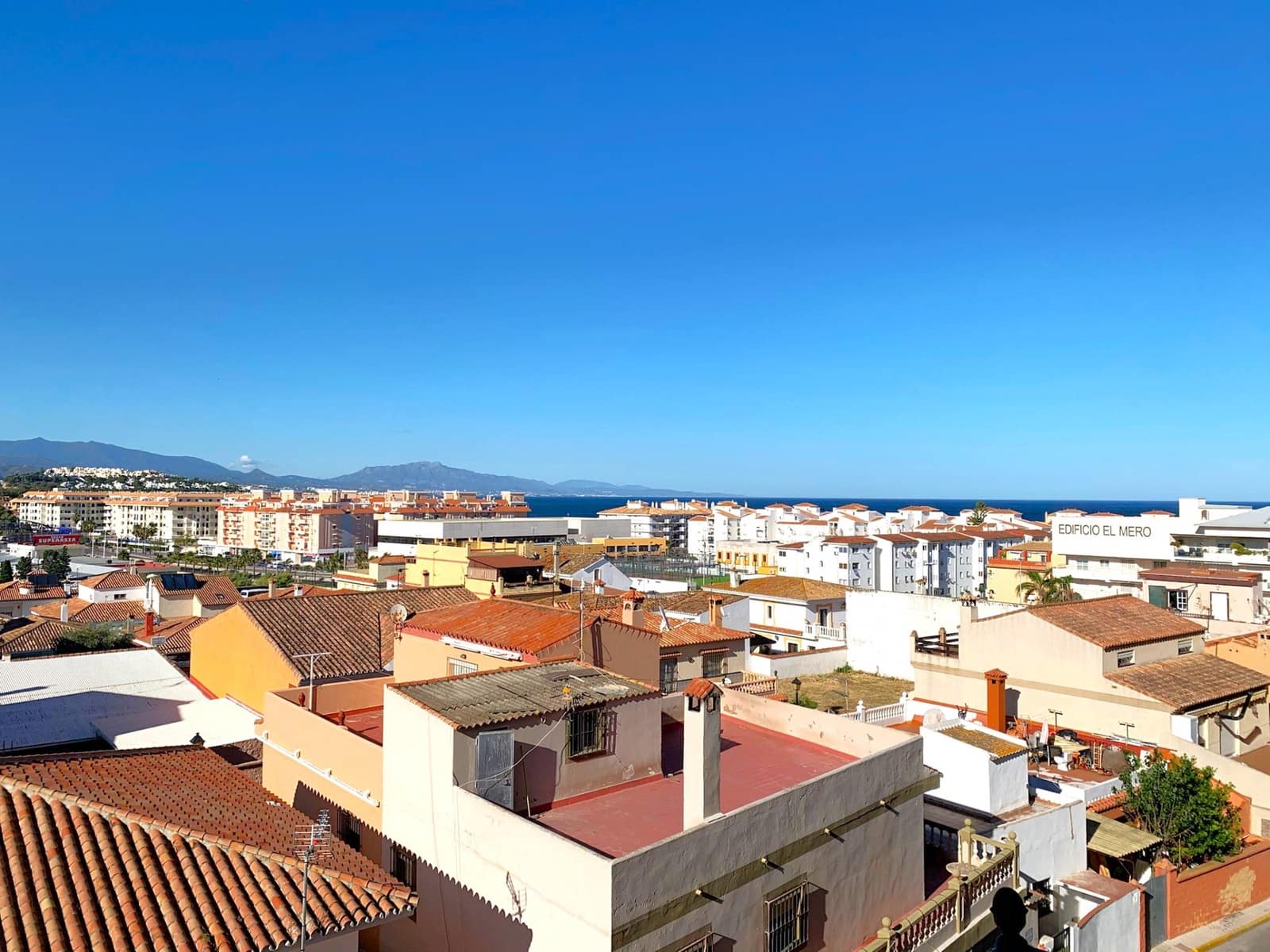 Apartamento para venda em Manilva com piscina - 178 500 € (Ref: 10072544)