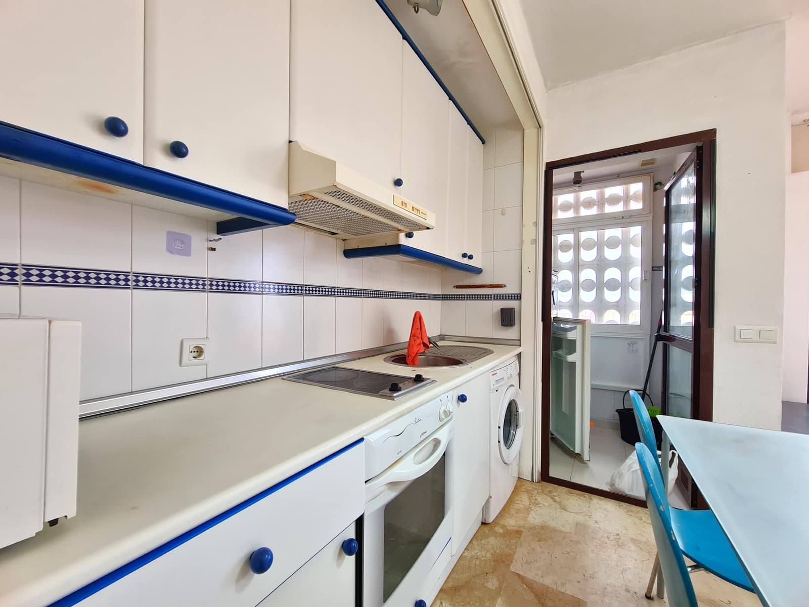 Apartamento para venda em Manilva com piscina - 178 500 € (Ref: 10072544)