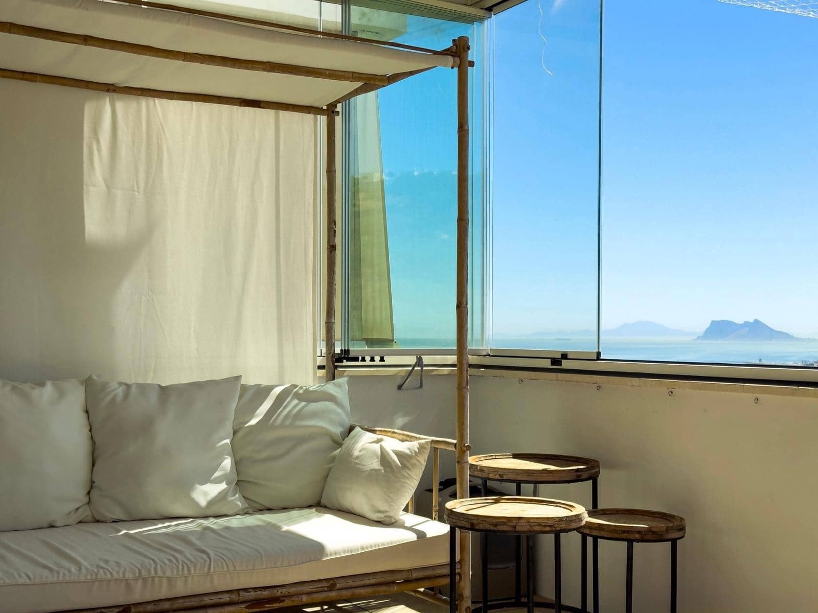 Apartamento de 2 habitaciones en Manilva en venta con piscina garaje - 345.000 € (Ref: 10085922)