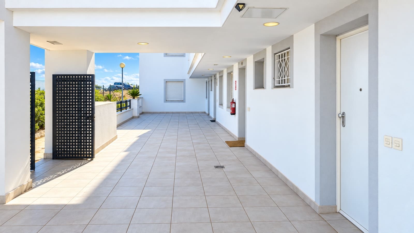 2 slaapkamer Appartement te koop in Casares met garage - € 255.000 (Ref: 10094360)