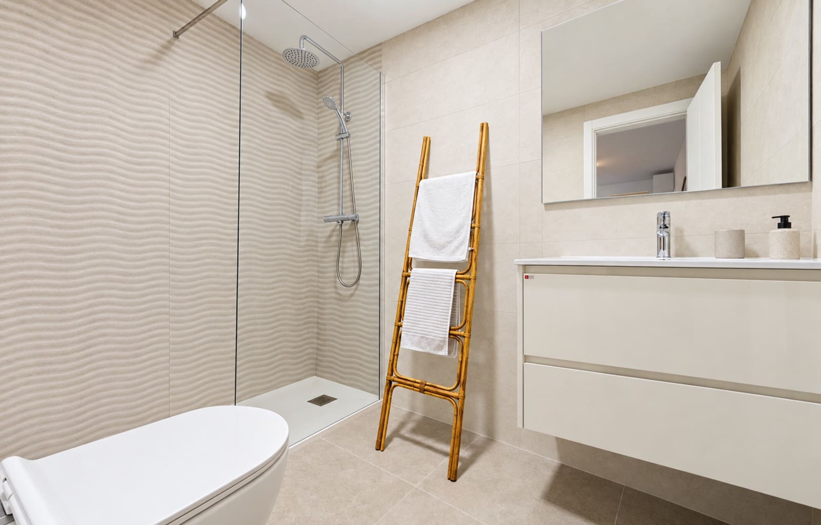 2 slaapkamer Appartement te koop in Casares met garage - € 255.000 (Ref: 10094360)
