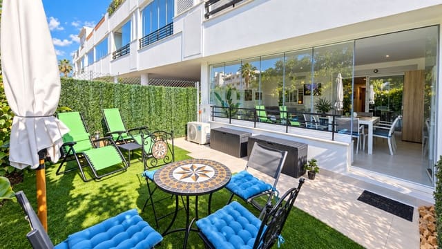 2 slaapkamer Appartement te koop in Doña Julia Golf, Casares met garage - € 255.000 (Ref: 10094360)