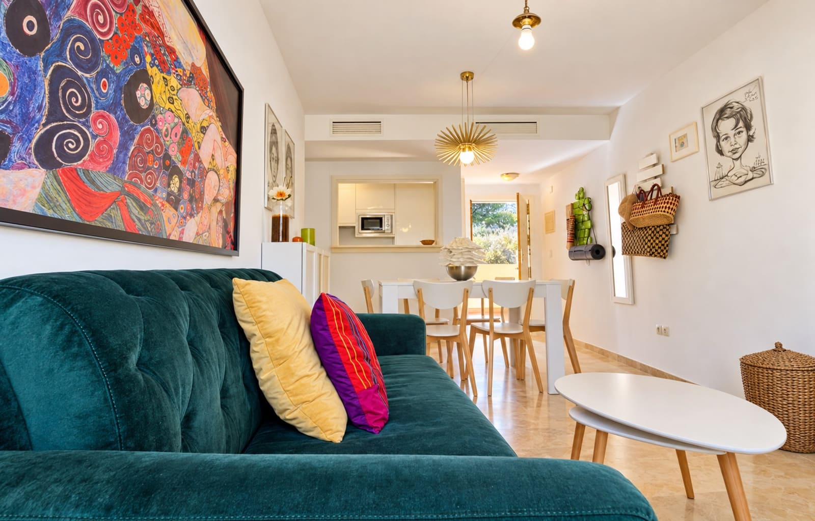 2 soverom Leilighet til salgs i La Duquesa / Puerto de la Duquesa med svømmebasseng garasje - € 215 000 (Ref: 10094362)