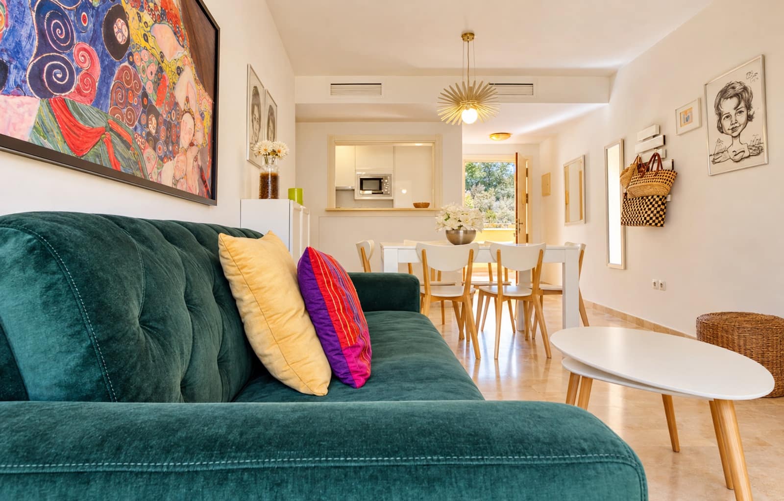 2 soverom Leilighet til salgs i La Duquesa / Puerto de la Duquesa med svømmebasseng garasje - € 215 000 (Ref: 10094362)