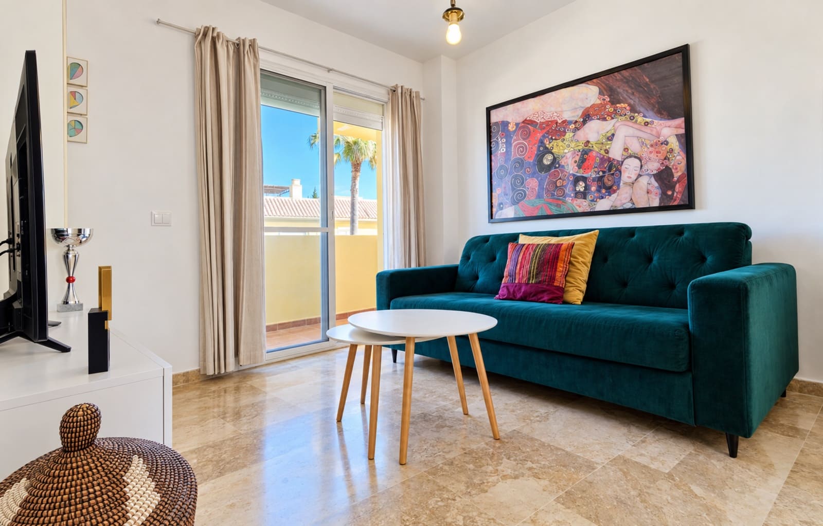 2 soverom Leilighet til salgs i La Duquesa / Puerto de la Duquesa med svømmebasseng garasje - € 215 000 (Ref: 10094362)