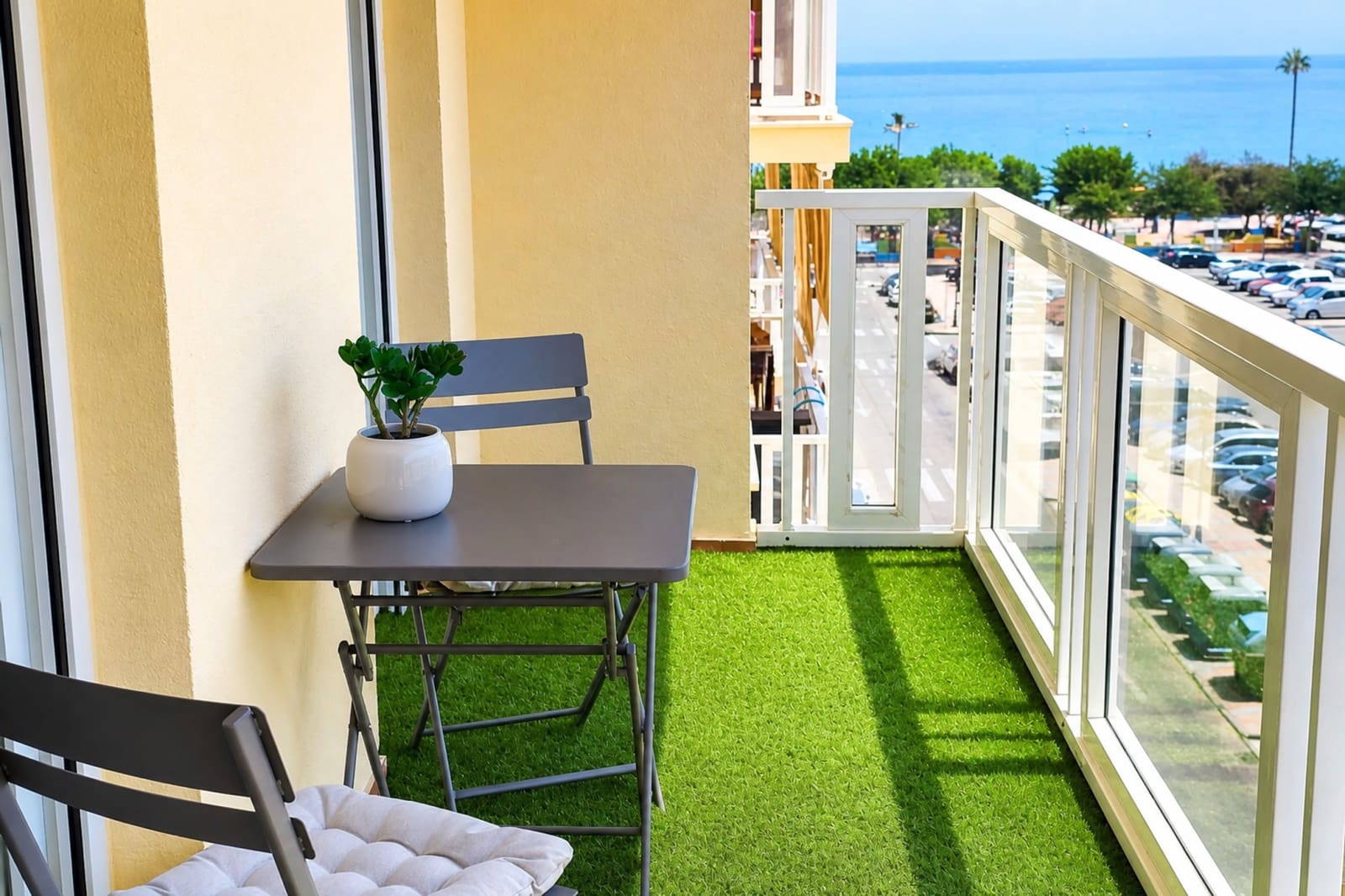 Apartamento de 2 habitaciones en San Luis de Sabinillas en venta con piscina - 289.000 € (Ref: 10094363)