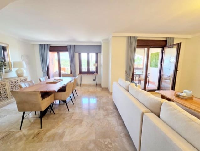 3 sovrum Lägenhet till salu i La Duquesa / Puerto de la Duquesa, Manilva med pool garage - 479 000 € (Ref: 10100093)