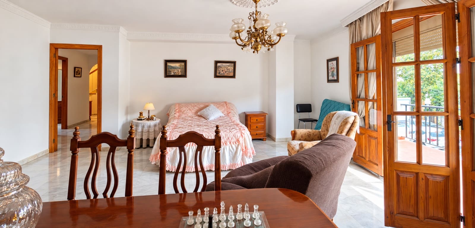 5 soveværelse Semi-Rækkehus til salg i Estepona - € 790.000 (Ref: 10142357)