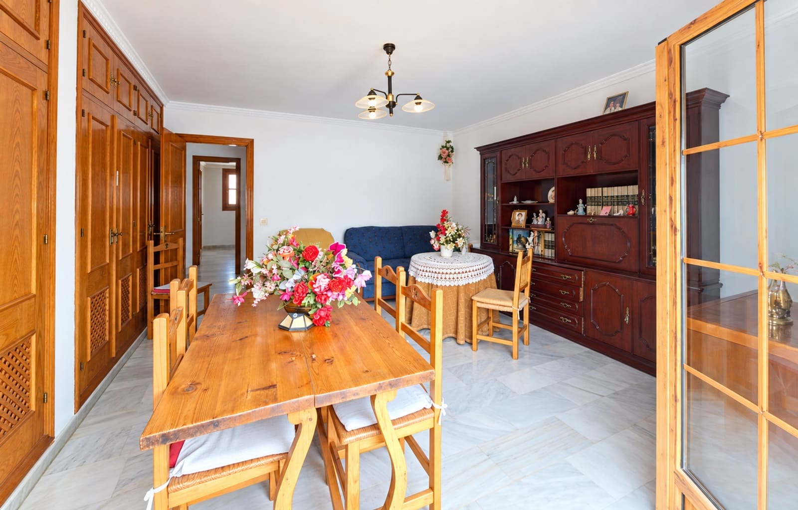 5 soveværelse Semi-Rækkehus til salg i Estepona - € 790.000 (Ref: 10142357)