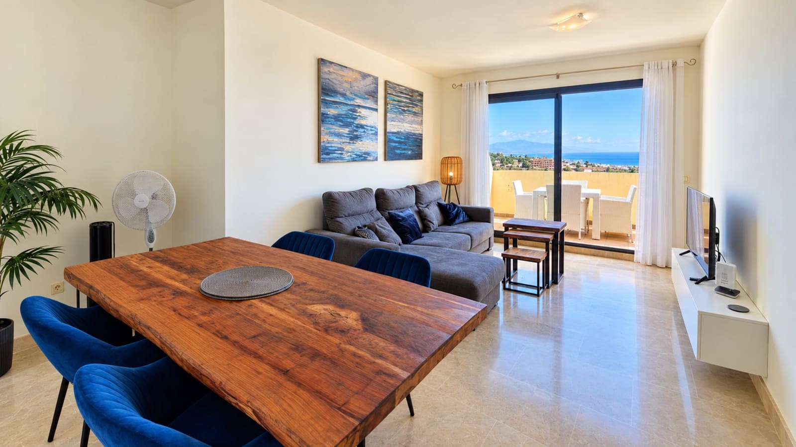 2 quarto Penthouse para venda em La Duquesa / Puerto de la Duquesa com piscina garagem - 259 000 € (Ref: 10159272)