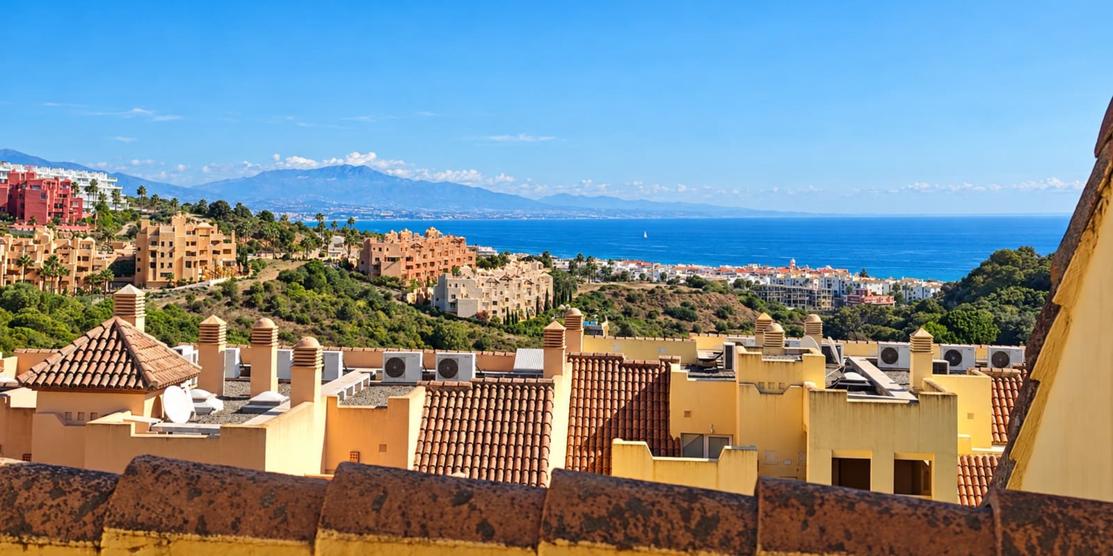 2 quarto Penthouse para venda em La Duquesa / Puerto de la Duquesa com piscina garagem - 259 000 € (Ref: 10159272)