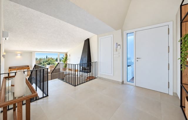 5 quarto Moradia para venda em Estepona com piscina garagem - 1 950 000 € (Ref: 10161210)