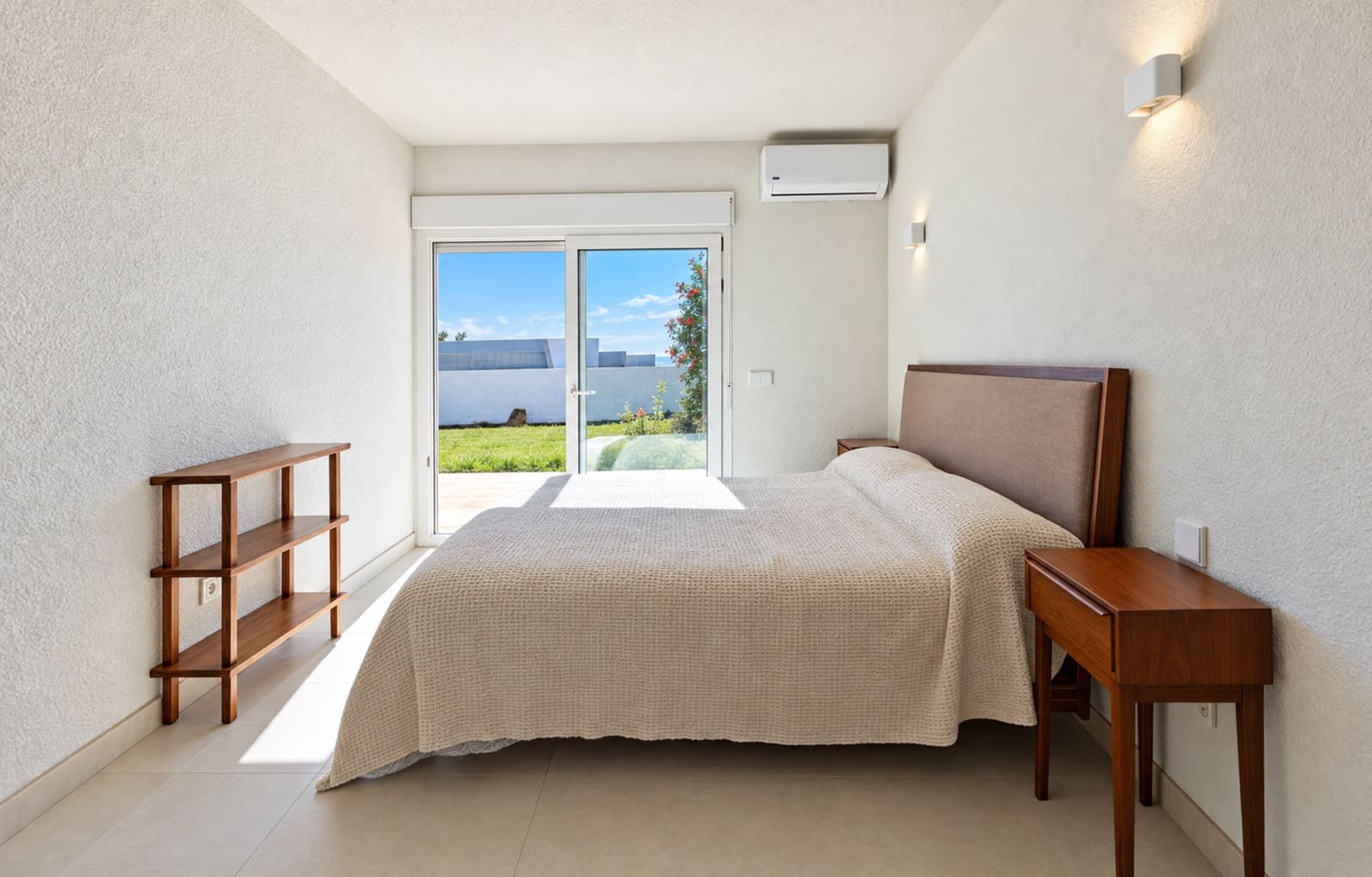 5 quarto Moradia para venda em Estepona com piscina garagem - 1 950 000 € (Ref: 10161210)
