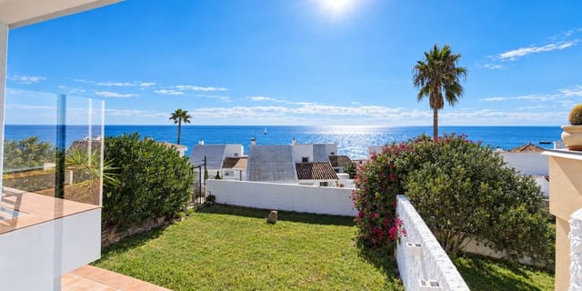 5 quarto Moradia para venda em Estepona com piscina garagem - 1 950 000 € (Ref: 10161210)