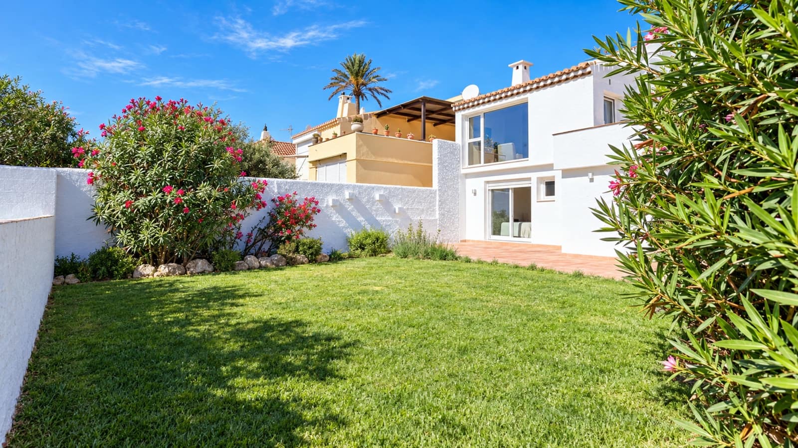 5 quarto Moradia para venda em Estepona com piscina garagem - 1 950 000 € (Ref: 10161210)