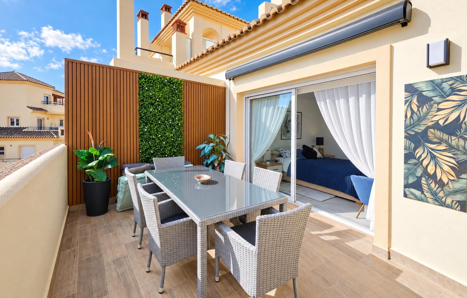 3 soveværelse Penthouse til salg i San Roque med swimmingpool garage - € 629.000 (Ref: 10164800)