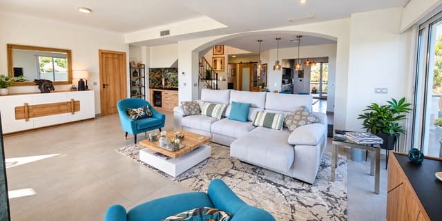 3 soveværelse Penthouse til salg i Sotogrande Alto, San Roque med swimmingpool garage - € 629.000 (Ref: 10164800)