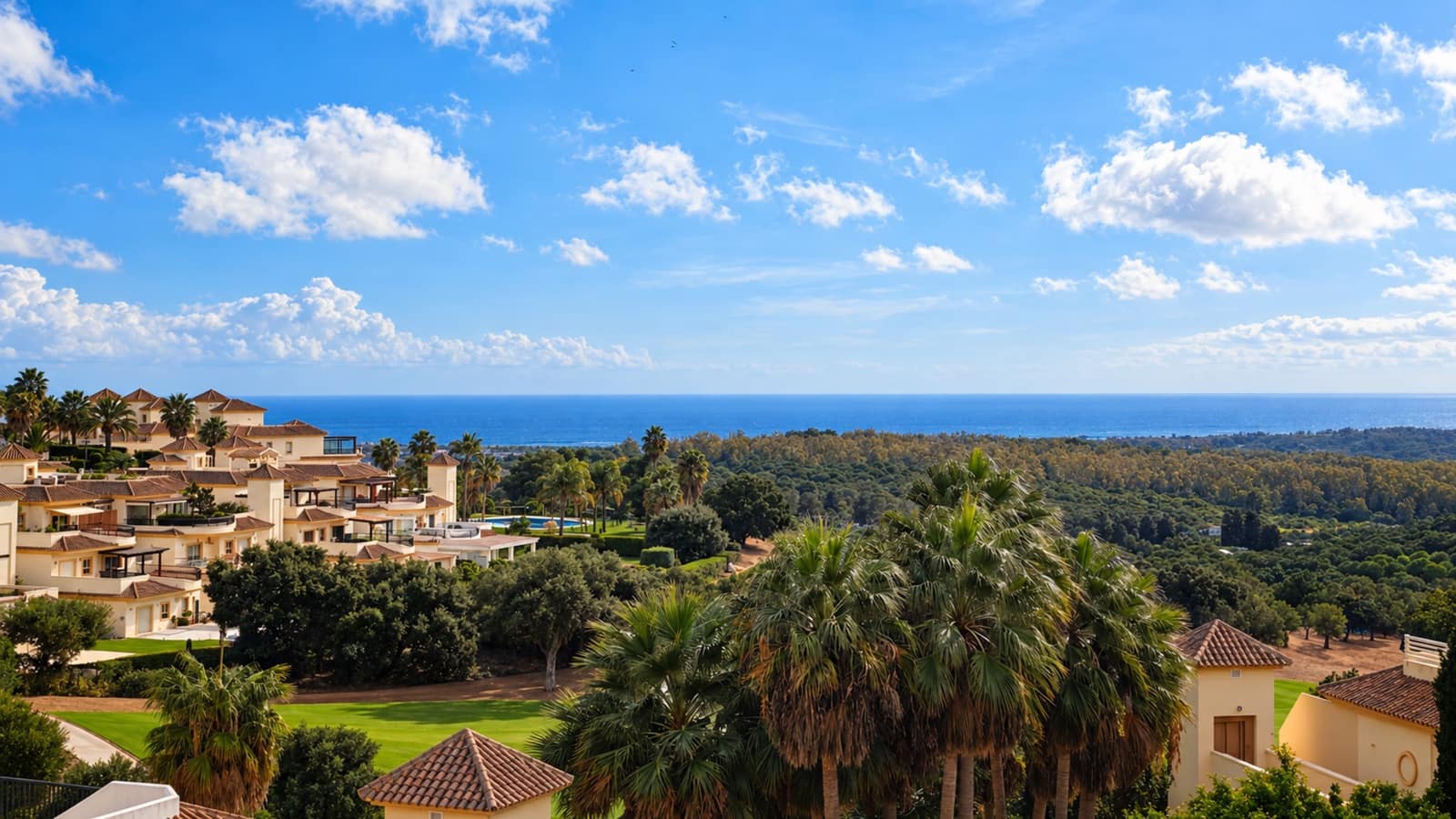 3 soveværelse Penthouse til salg i San Roque med swimmingpool garage - € 629.000 (Ref: 10164800)