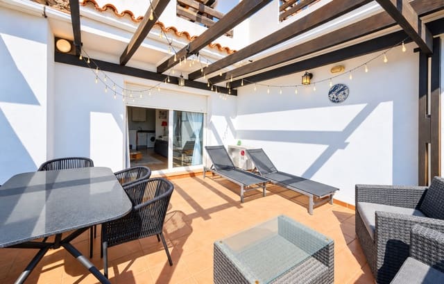 2 soveværelse Lejlighed til salg i La Duquesa / Puerto de la Duquesa, Manilva med swimmingpool garage - € 230.000 (Ref: 10164801)