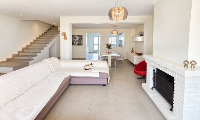 3 sovrum Hus till salu i Casares Pueblo, Casares med pool - 385 000 € (Ref: 10166315)