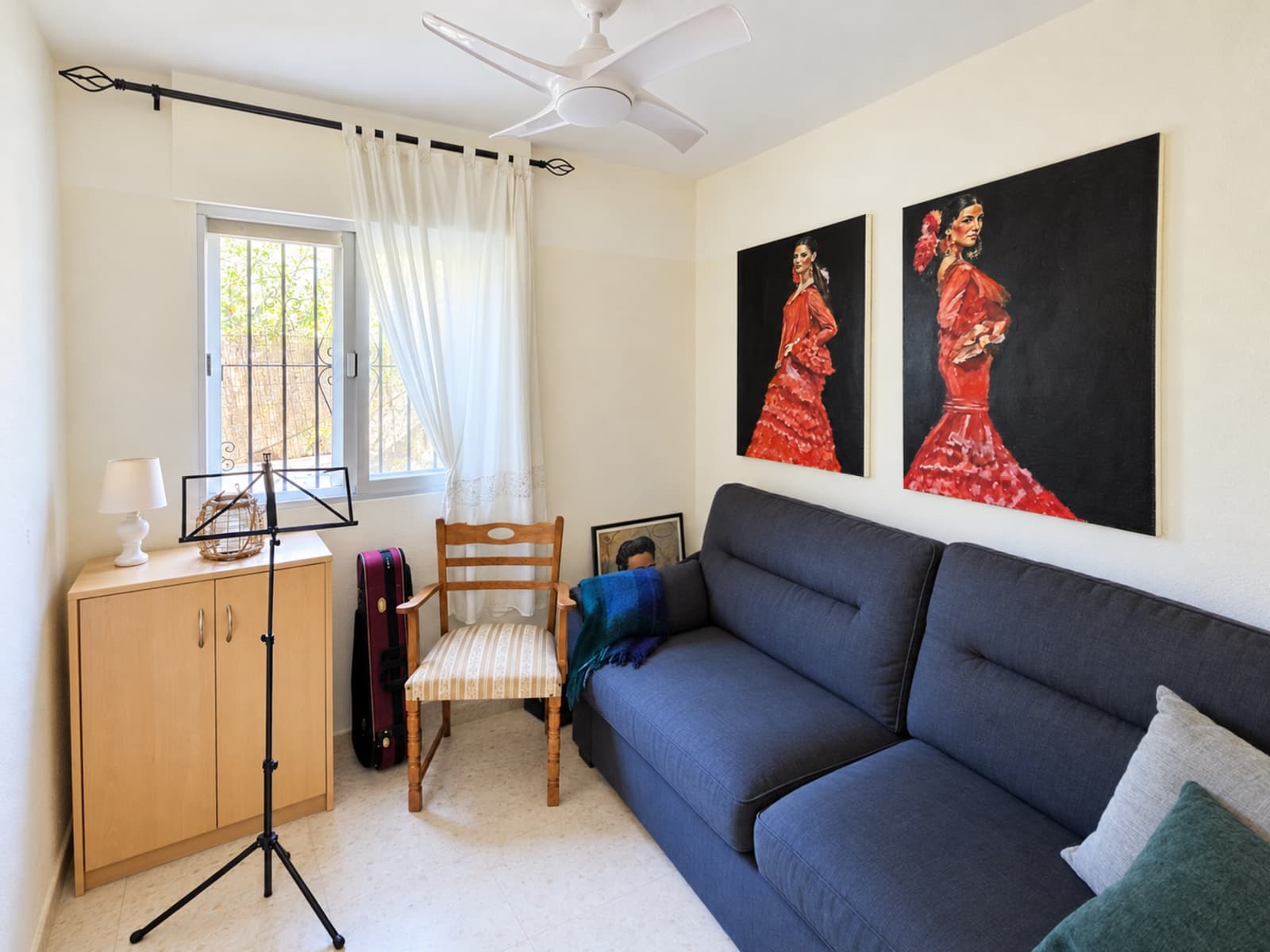 Pareado de 3 habitaciones en La Duquesa / Puerto de la Duquesa en venta con piscina - 329.000 € (Ref: 10171207)