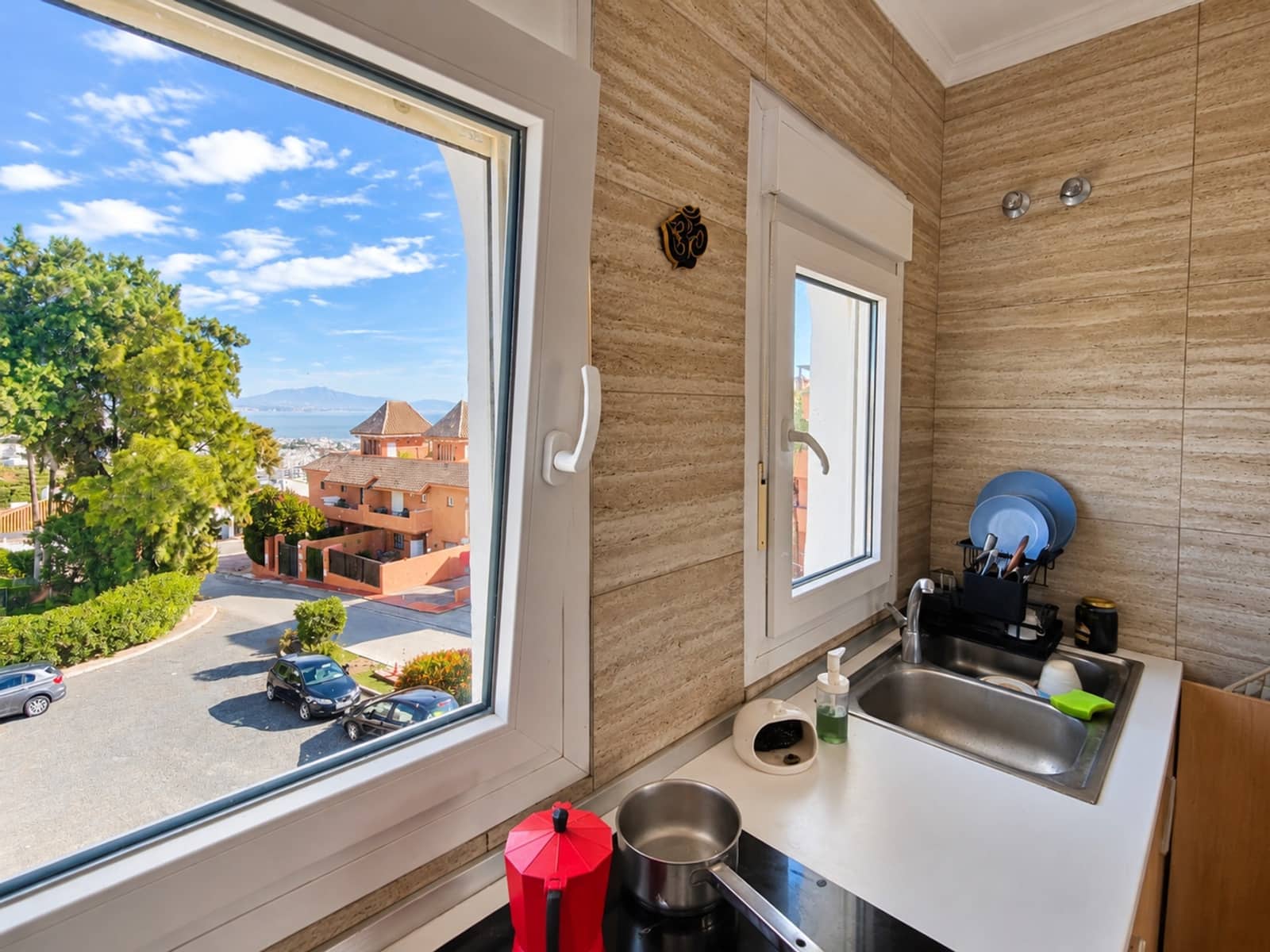1 quarto Penthouse para venda em La Duquesa / Puerto de la Duquesa com piscina - 215 000 € (Ref: 10176877)