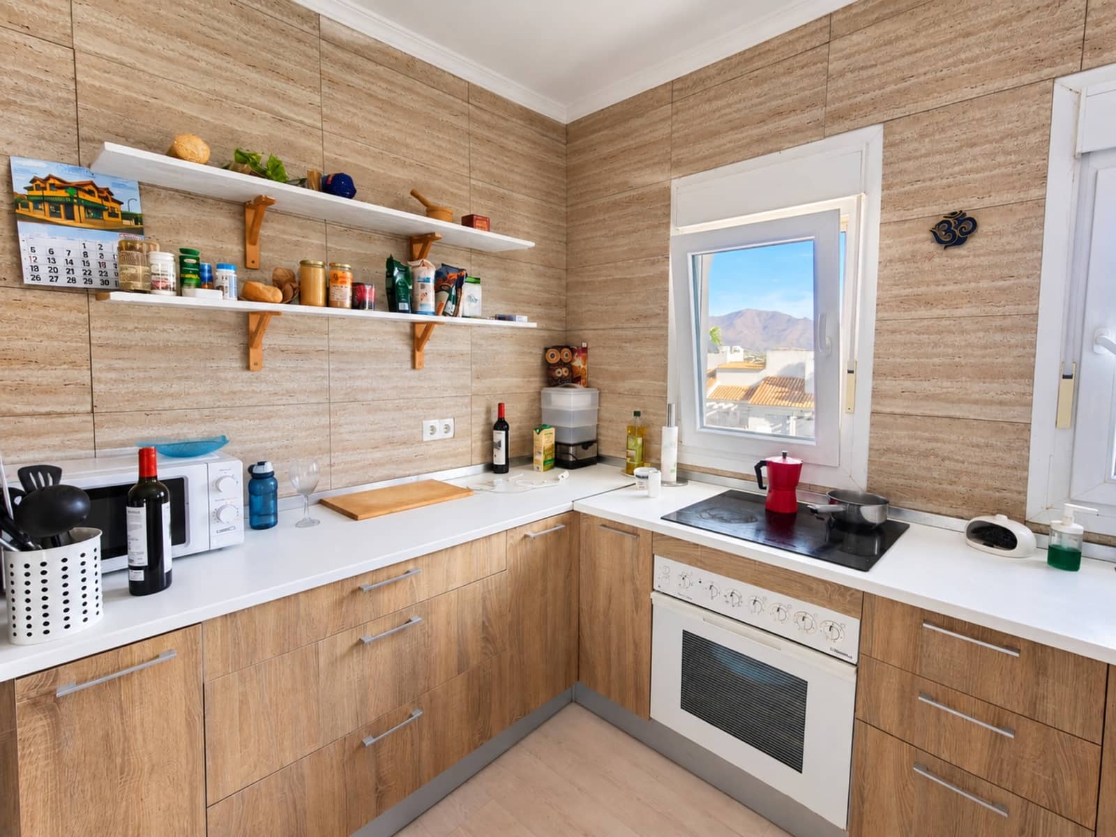 1 quarto Penthouse para venda em La Duquesa / Puerto de la Duquesa com piscina - 215 000 € (Ref: 10176877)