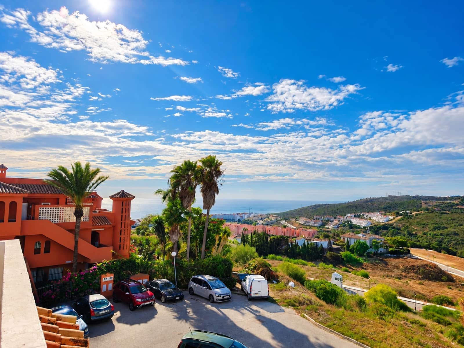 1 quarto Penthouse para venda em La Duquesa / Puerto de la Duquesa com piscina - 215 000 € (Ref: 10176877)