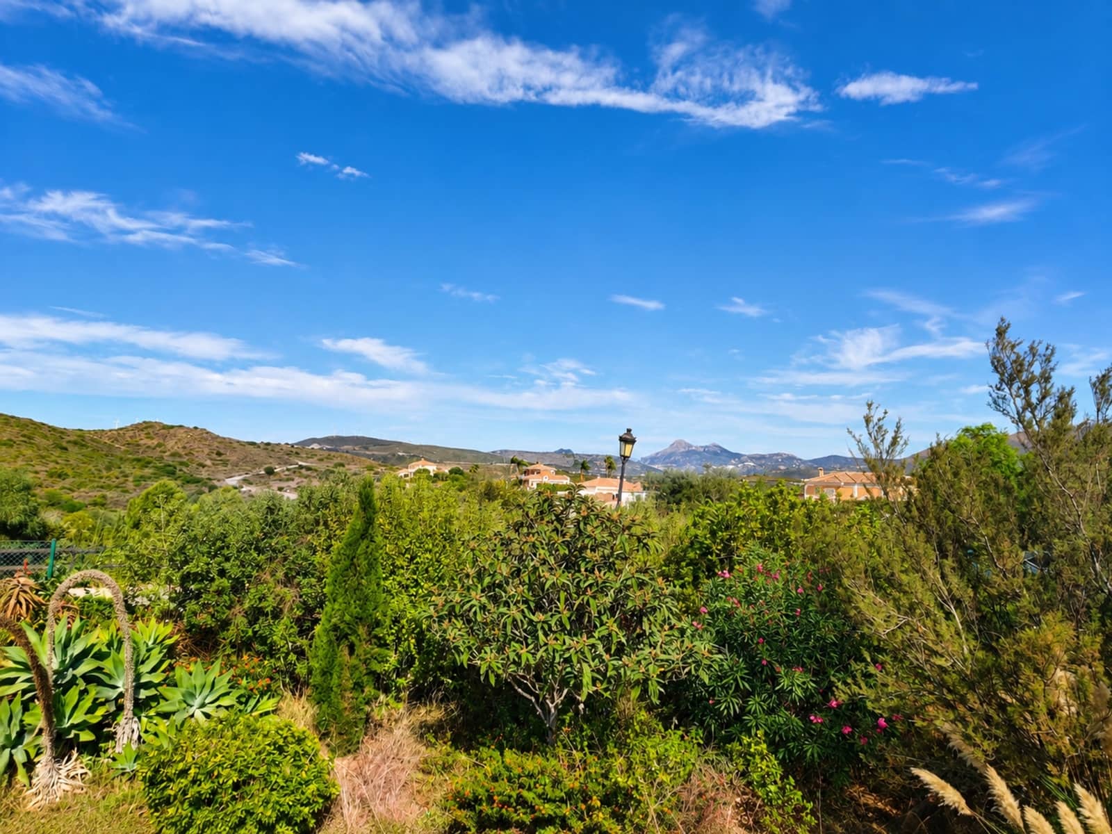 1 quarto Penthouse para venda em La Duquesa / Puerto de la Duquesa com piscina - 215 000 € (Ref: 10176877)