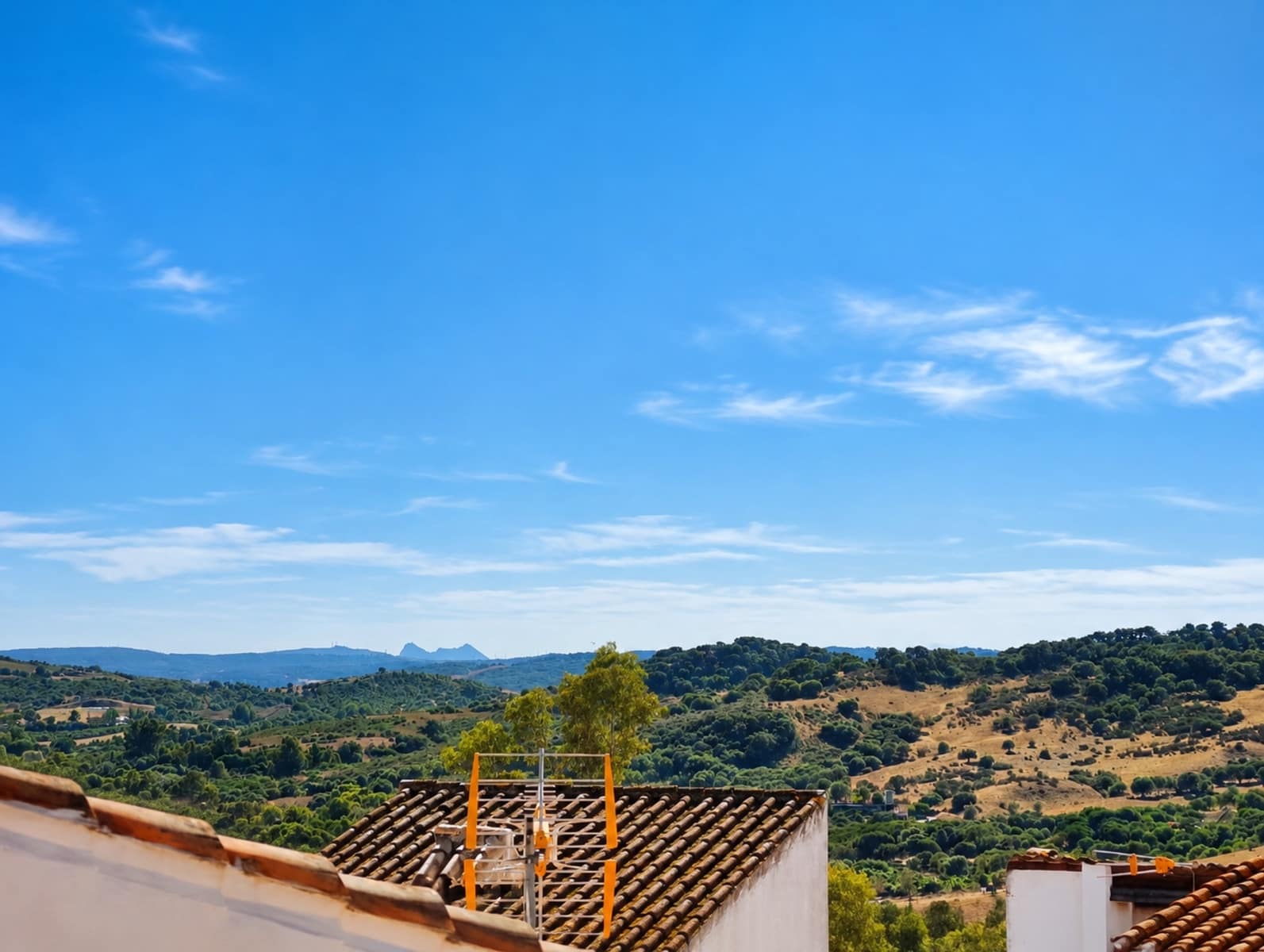 Apartamento de 3 habitaciones en Jimena de la Frontera en venta - 99.900 € (Ref: 10176878)