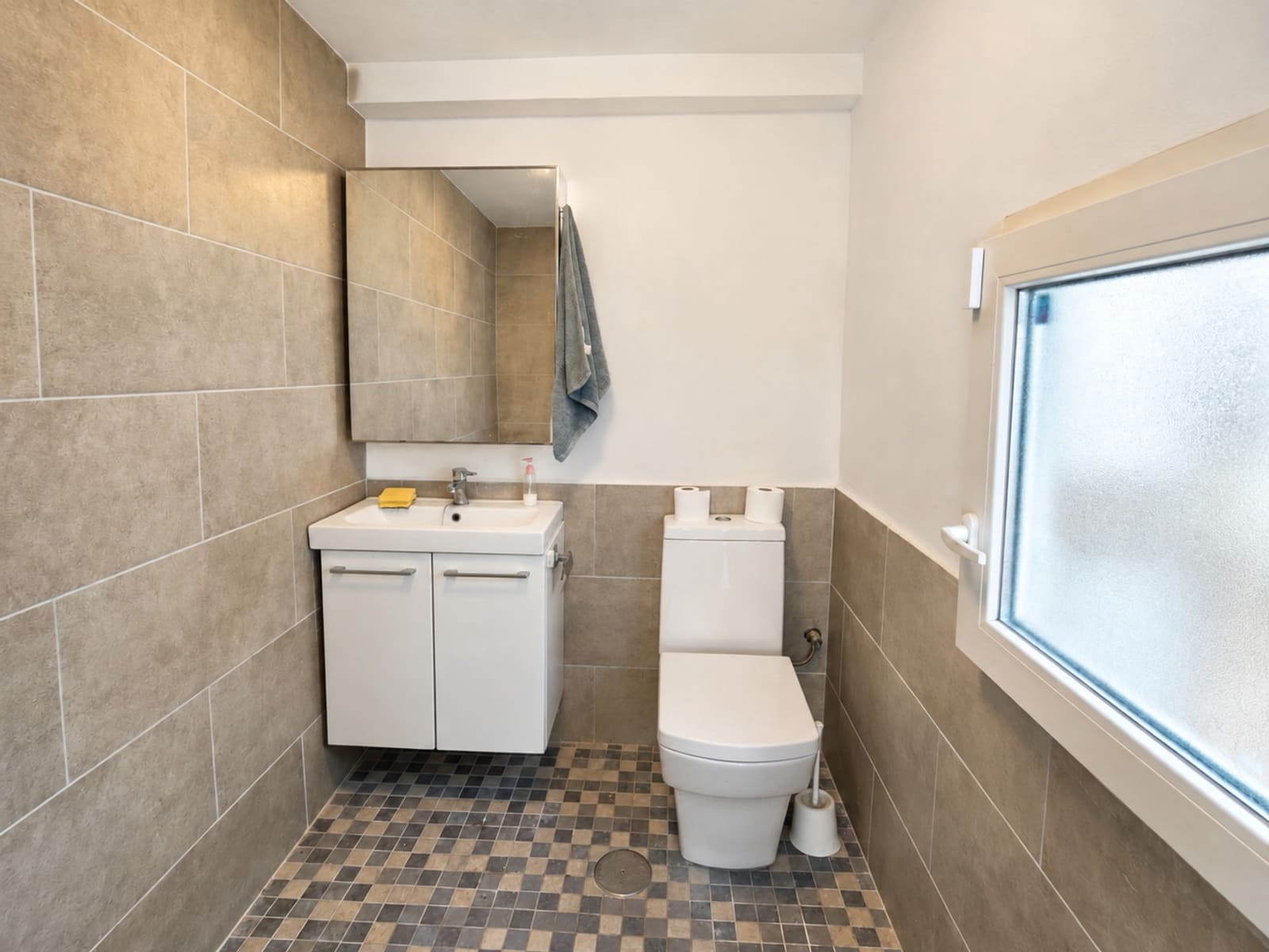 Apartamento de 3 habitaciones en Jimena de la Frontera en venta - 99.900 € (Ref: 10176878)