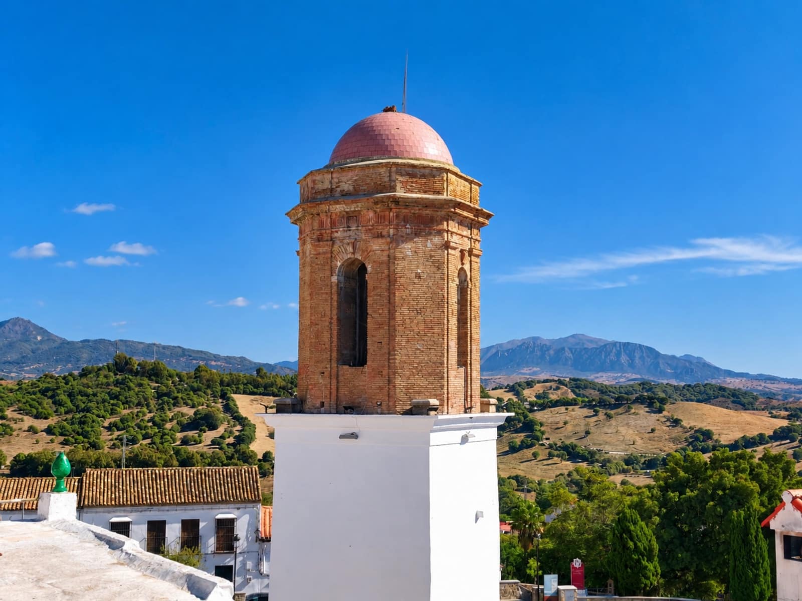 Apartamento de 3 habitaciones en Jimena de la Frontera en venta - 99.900 € (Ref: 10176878)